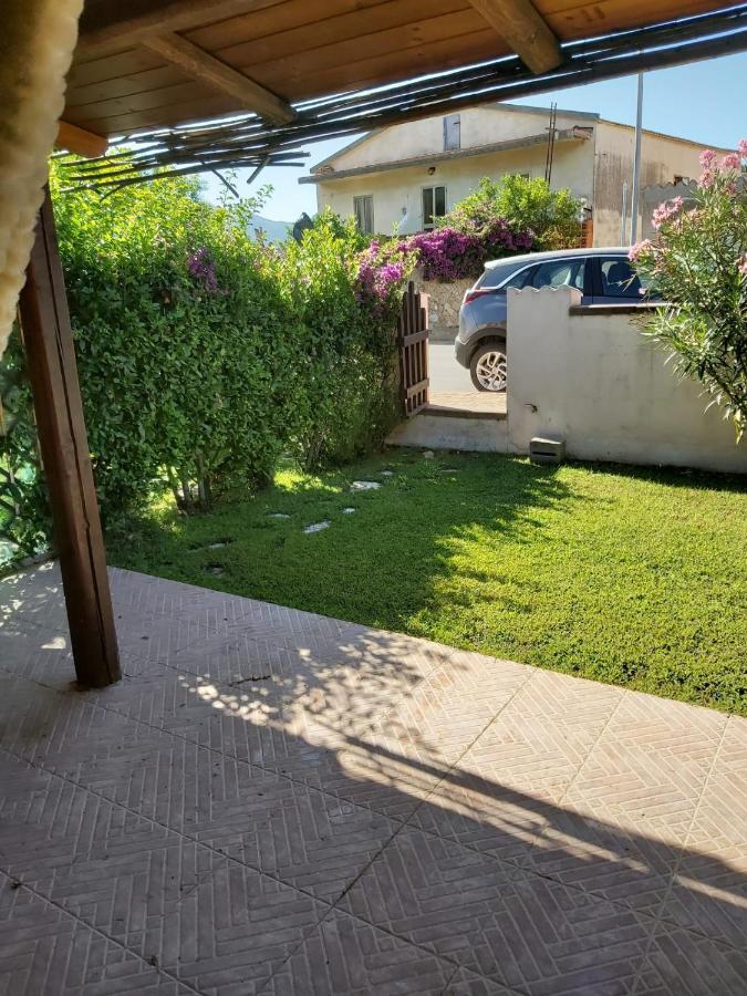 Casa Dalena Villa Lu Razzoni ภายนอก รูปภาพ
