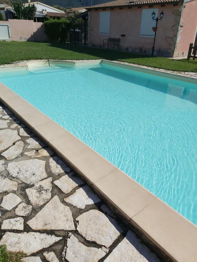 Casa Dalena Villa Lu Razzoni ภายนอก รูปภาพ